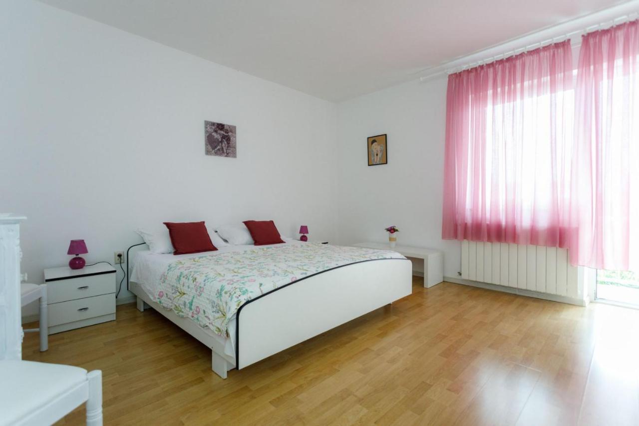 Adrijana 2 Apartment Krk Town Bagian luar foto