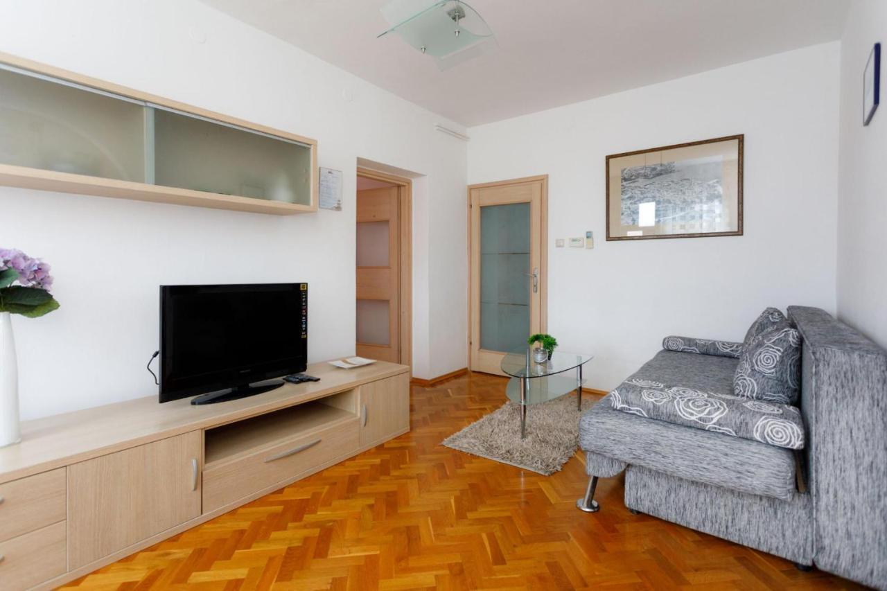 Adrijana 2 Apartment Krk Town Bagian luar foto